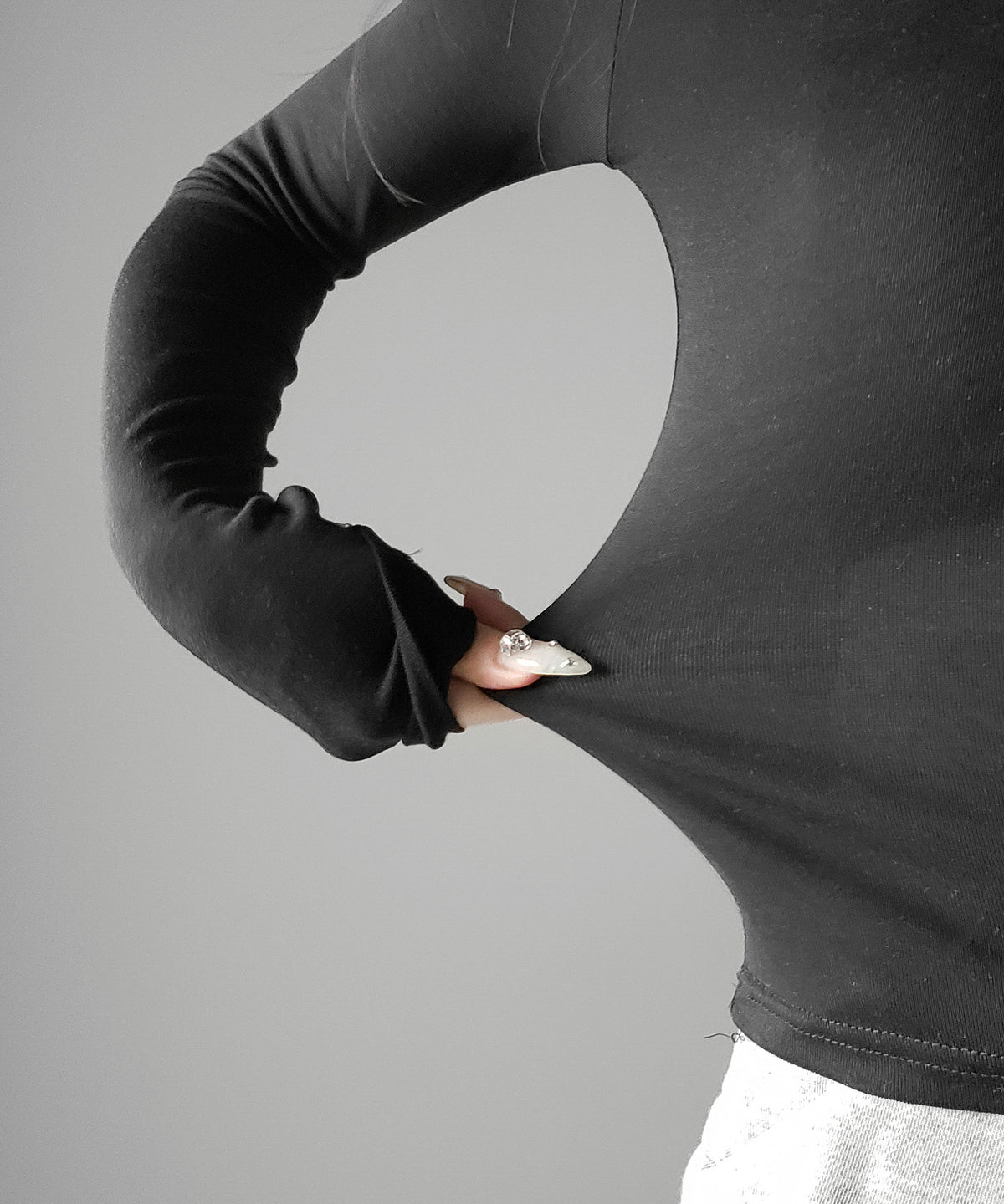 オープンネックタイトフィットルーズドレープ長袖Ｔシャツ ／ open neck tight fit loose drape long sleeve T-shirts