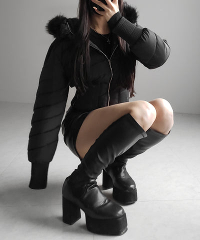 ウエストマークファーフードレディフェイクダウンジャケット ／ waist mark fur hooded lady fake down jacket