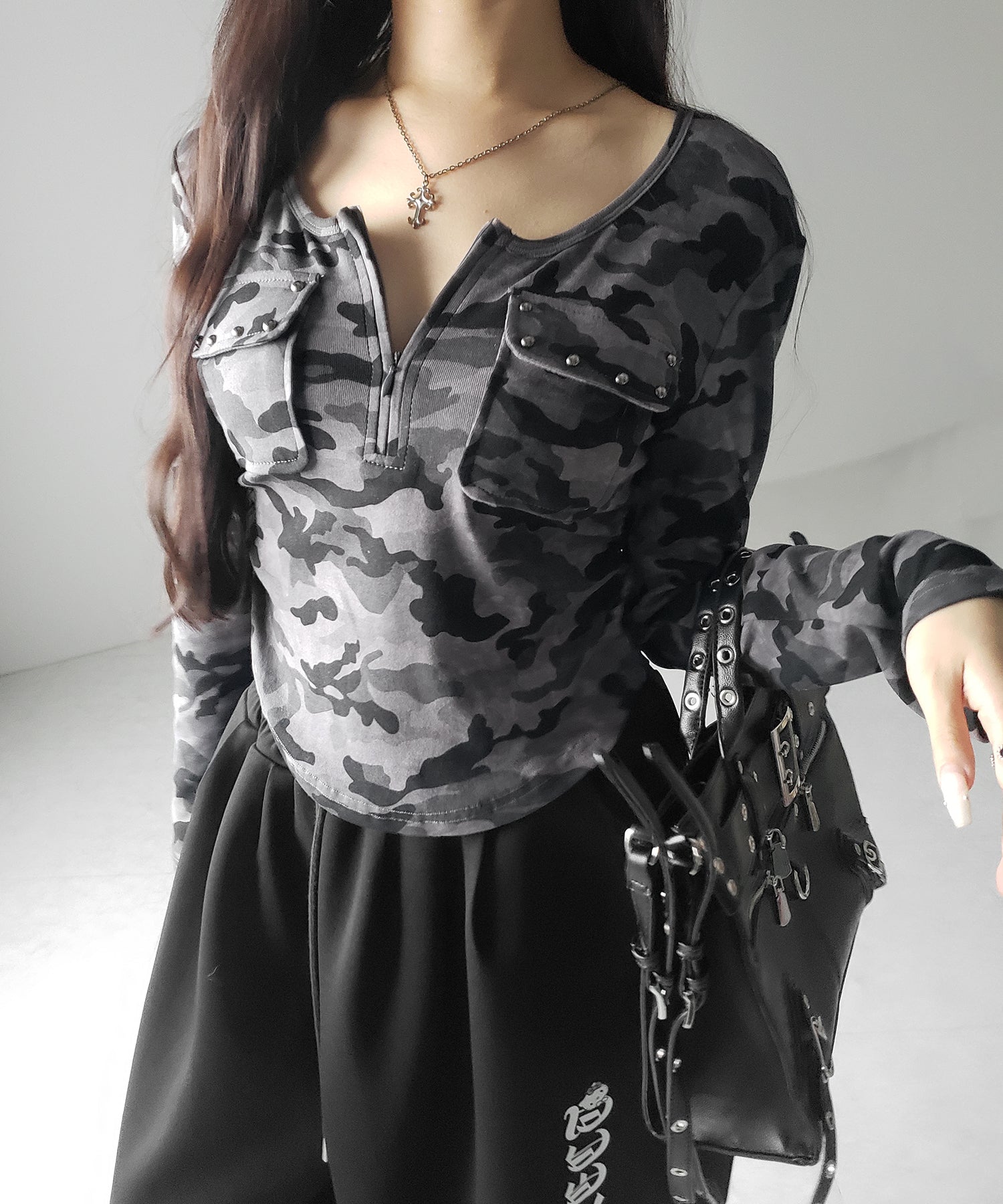 ヴィンテージカモフラアウトポケットジップロンT ／ vintage camouflage out pocket zip longsleeve T-shirt