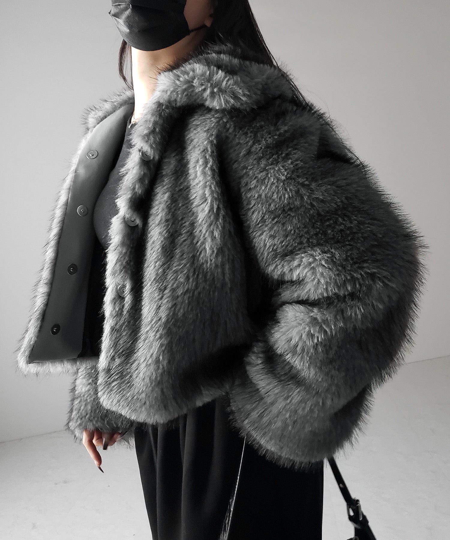 スタンドカラーミックスファーショートコート ／ stand-collar mix fur short coat