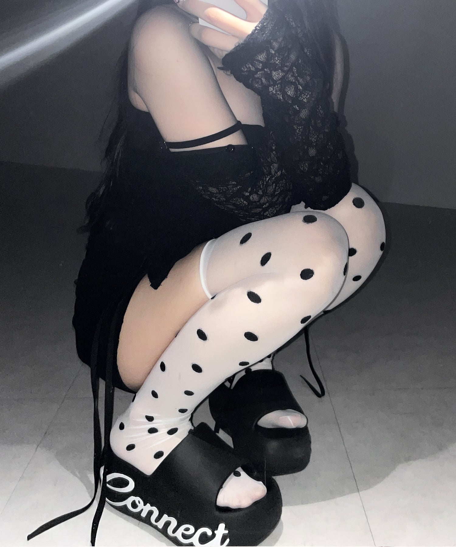ドットニーハイシアーハイソックス ／ Dot knee high sheer high socks
