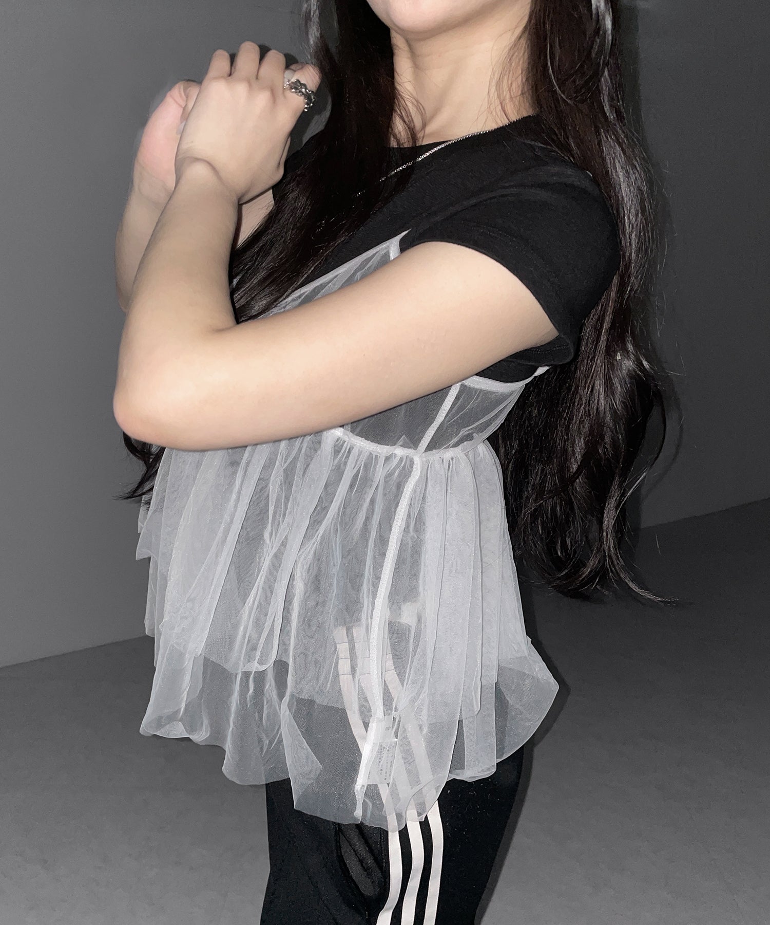フロントリボンチュールキャミソール ／ front ribbon tulle camisole