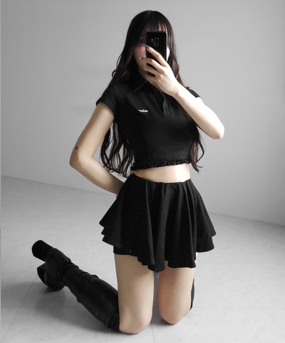 【 セットアップ 】ロゴプレート半袖トップス＋フレアミニスカパン SET ／( SETUP ) logo plate short sleeve tops + flared mini skirt pants