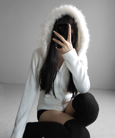 フェイクファーフーディジップアップパーカー ／ fake fur hooded zipup hoodie