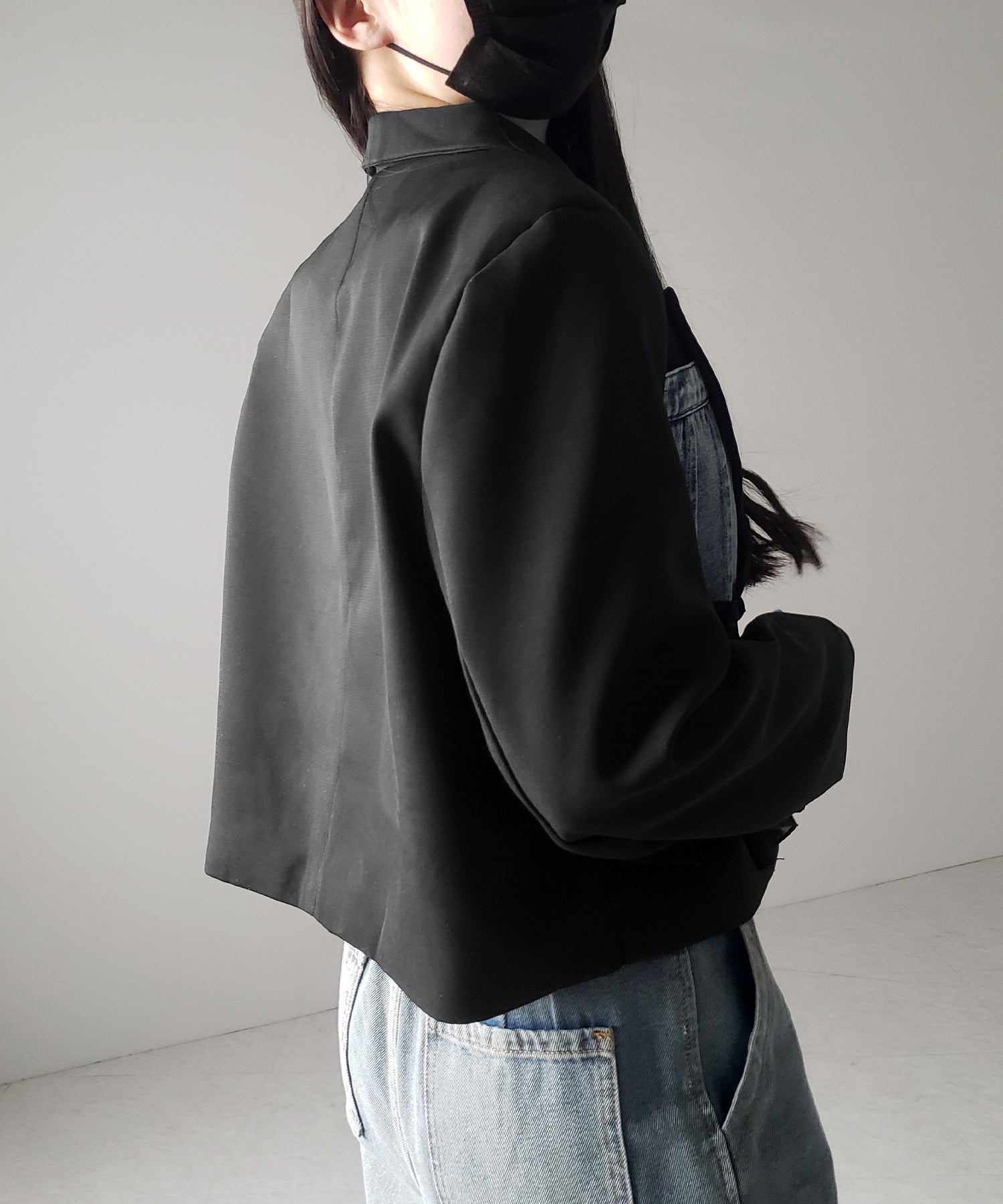 デニムフリルドッキングショートテーラードジャケット ／denim frill docking short tailored jacket
