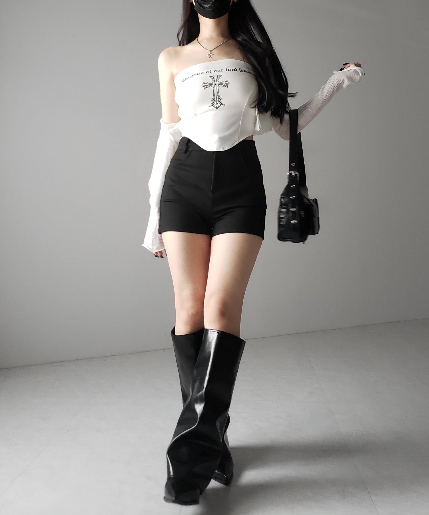 【 ２color ／４size 】ハイウエストタイトスパンショートパンツ ／ high waist tight span short pants