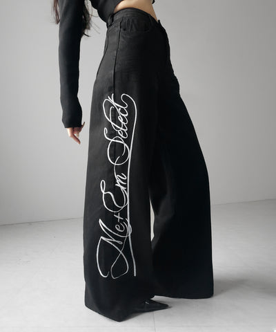 レタリングロゴ刺繍ハイウエストワイドブラックデニム ／ lettering logo embroidery high waist wide black denim