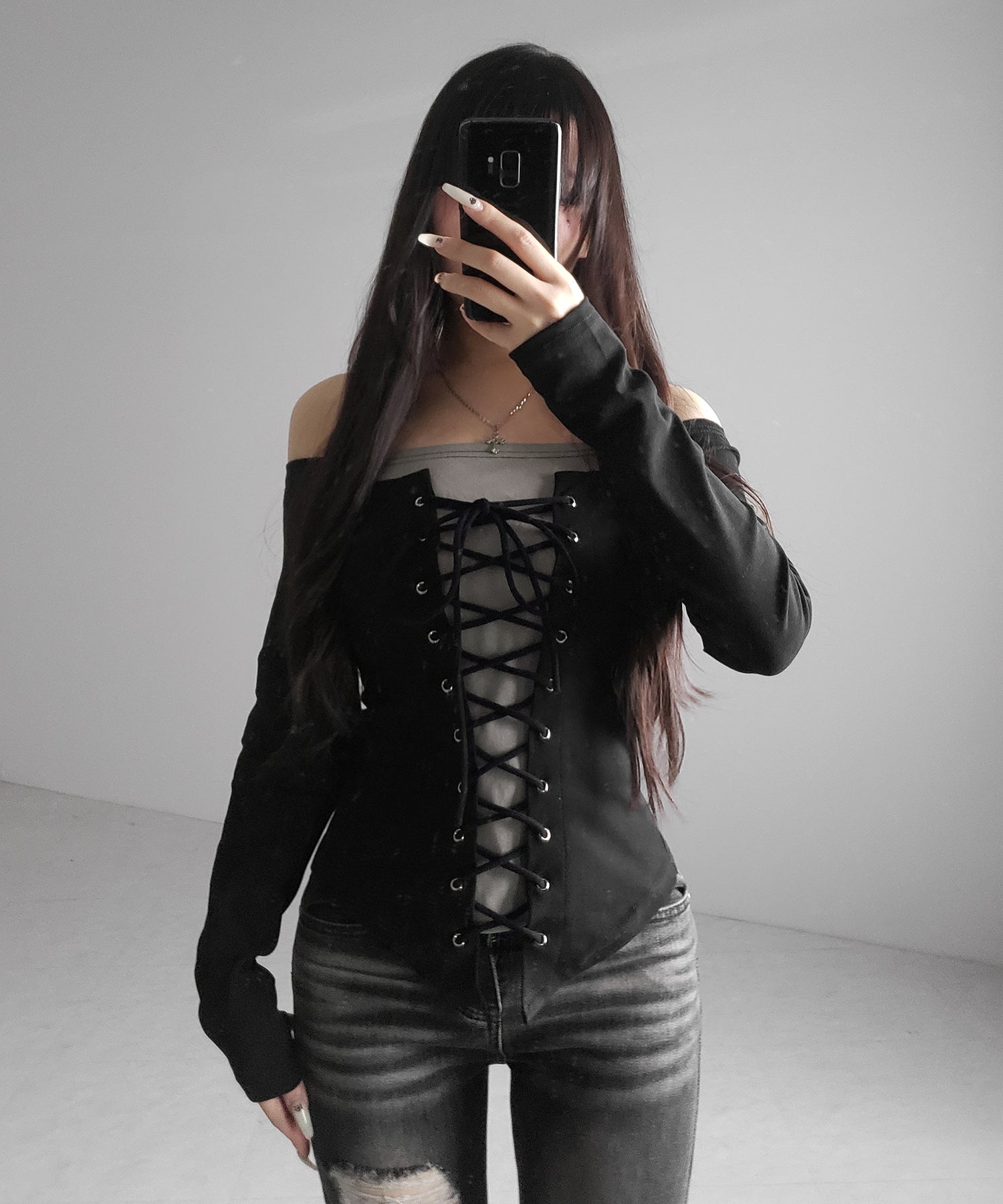 レースアップコルセットリボンオフショルトップス ／ laceup corset ribbon off shoulder tops