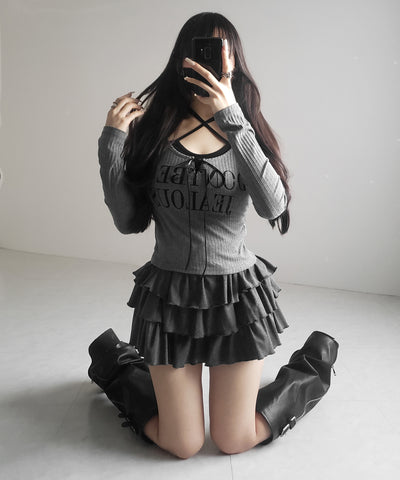 【 クロスネックにできる２WAY 】レースアップフェイクレイヤードロゴカットソートップス ／ laceup fake layered logo cutsew tops