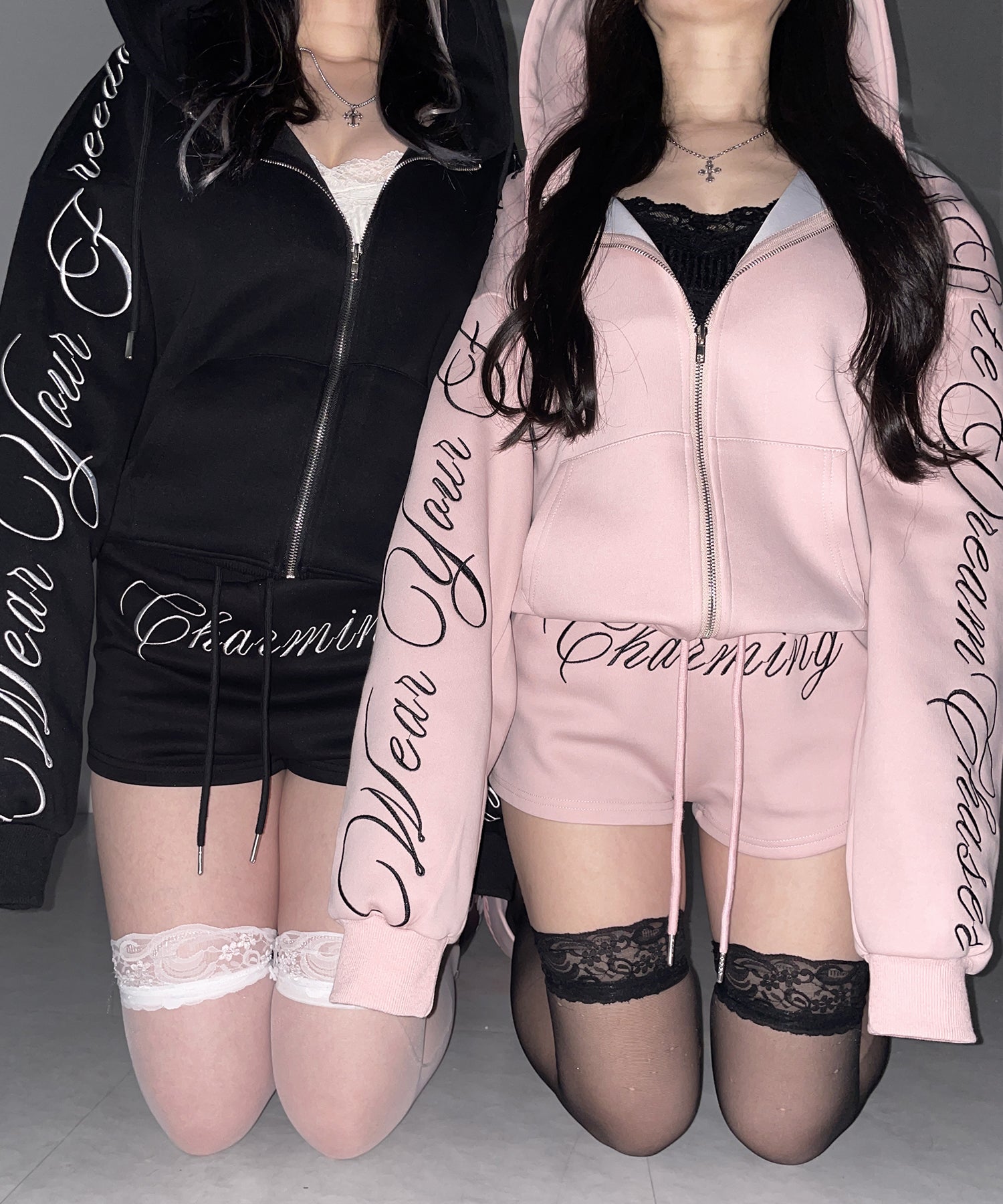 【 セットアップ 】レタリングロゴ刺繍ジップアップパーカー＆ショートパンツ ／ lettering logo embroidery zip-up hoodie ＆ short pants SETUP