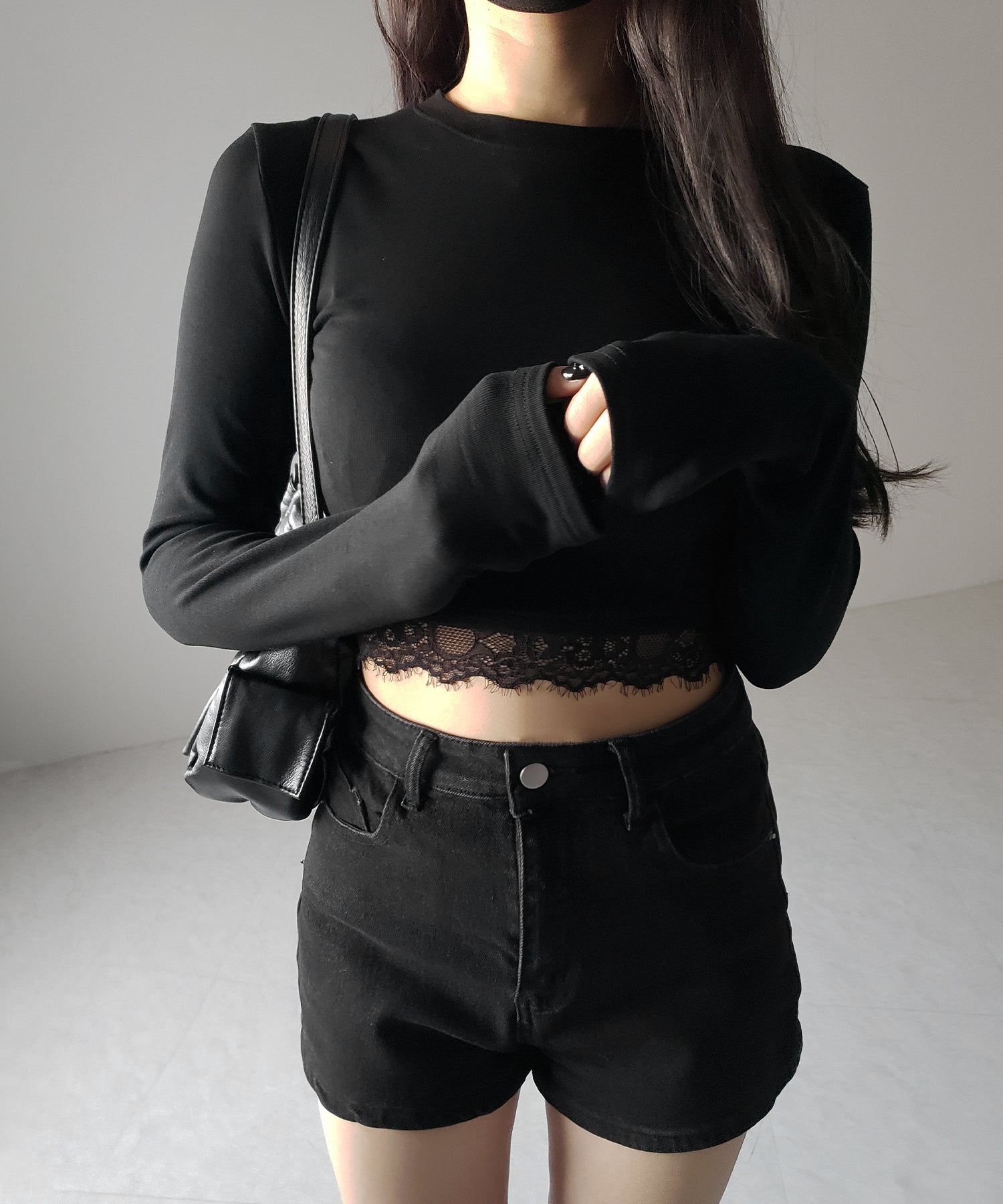 【 裏起毛 】裾レースドッキングショートＴシャツ ／ hem lace docking short Tee