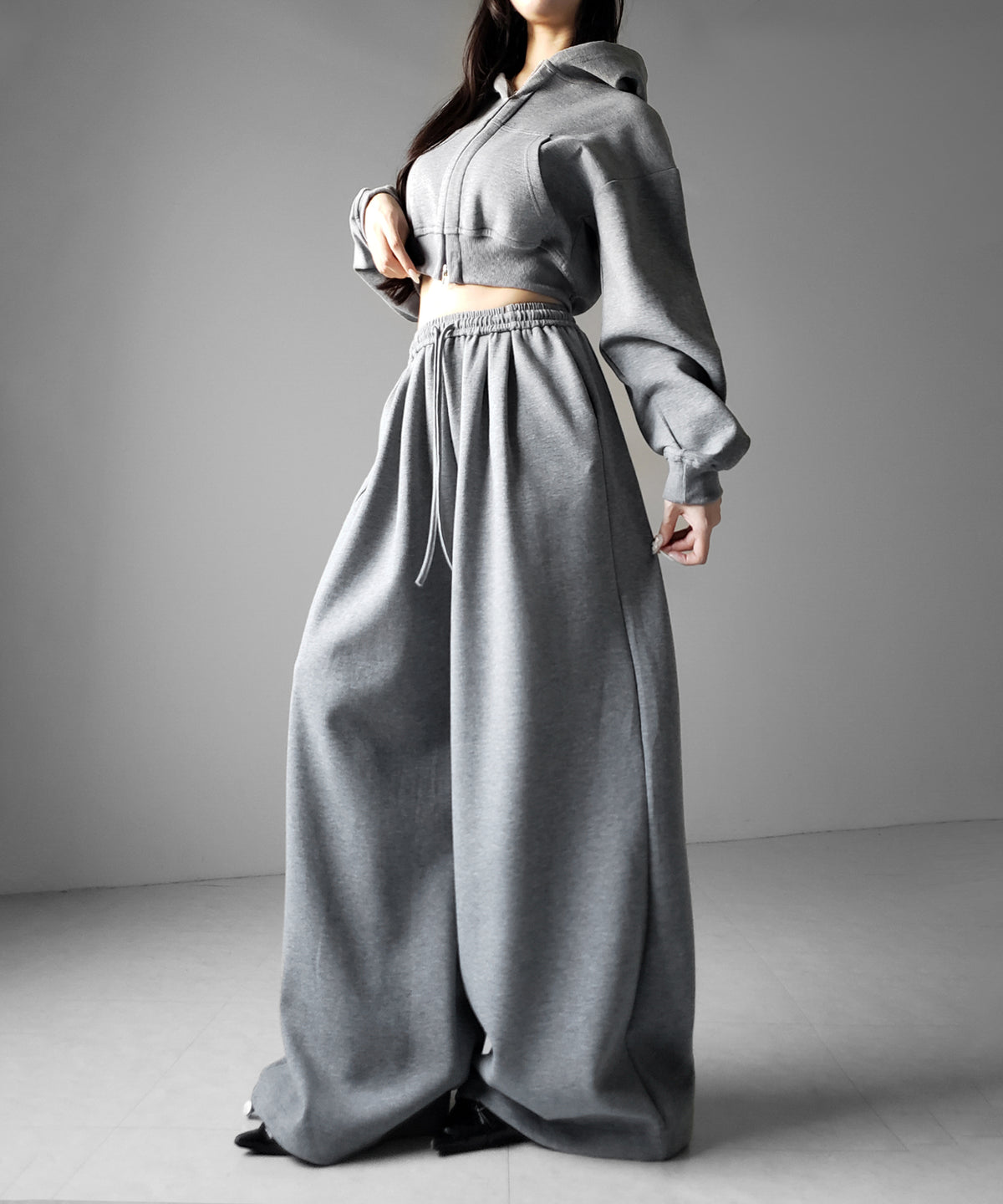 【 セットアップ 】ダブルジップショートパーカー ＋ タックワイドスウェットパンツ SET ／ double zip short hoodie + tuck wide sweat pants SET