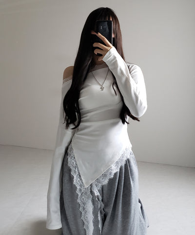 【 ２color 】ワンショルダーレースドッキングアシンメトリートップス ／ one shoulder lace docking asymmetry tops
