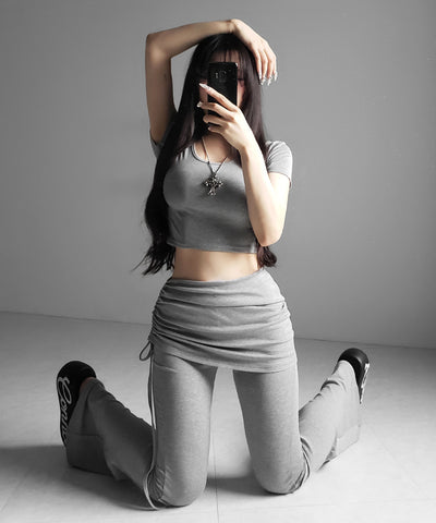 【 ワンホンセットアップ 】スクエアショートＴシャツ＋サイドシャーリングフレアパンツ ＳＥＴ ／ 【 SETUP 】square neck short T-shirts + side shirring flare pants