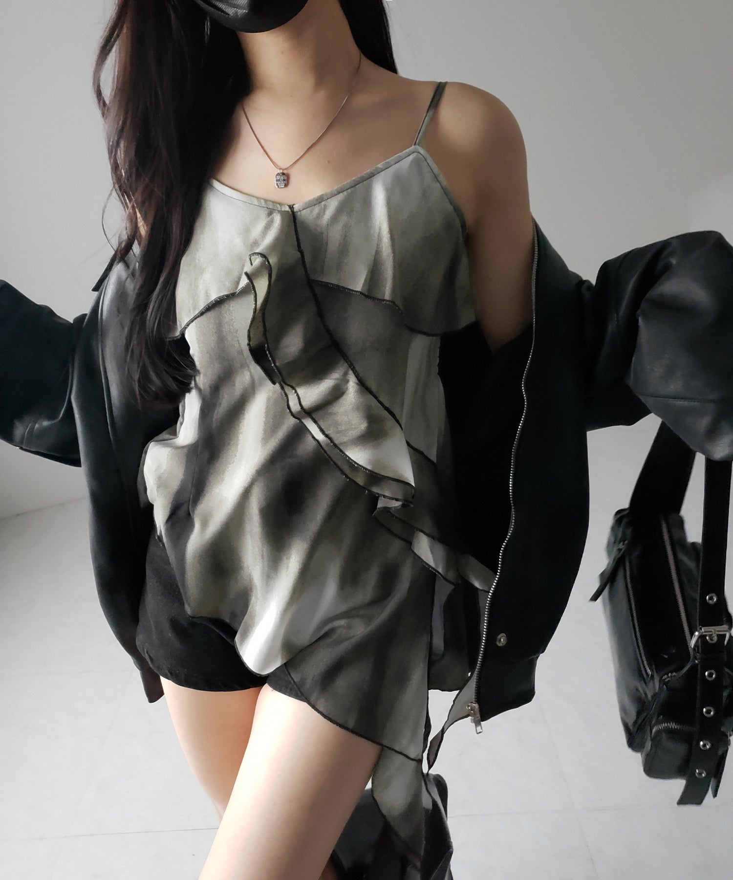 タイダイサテンアシンメトリーフリルキャミソールビスチェ ／ tiedye satin asymmetry frill camisole bustier
