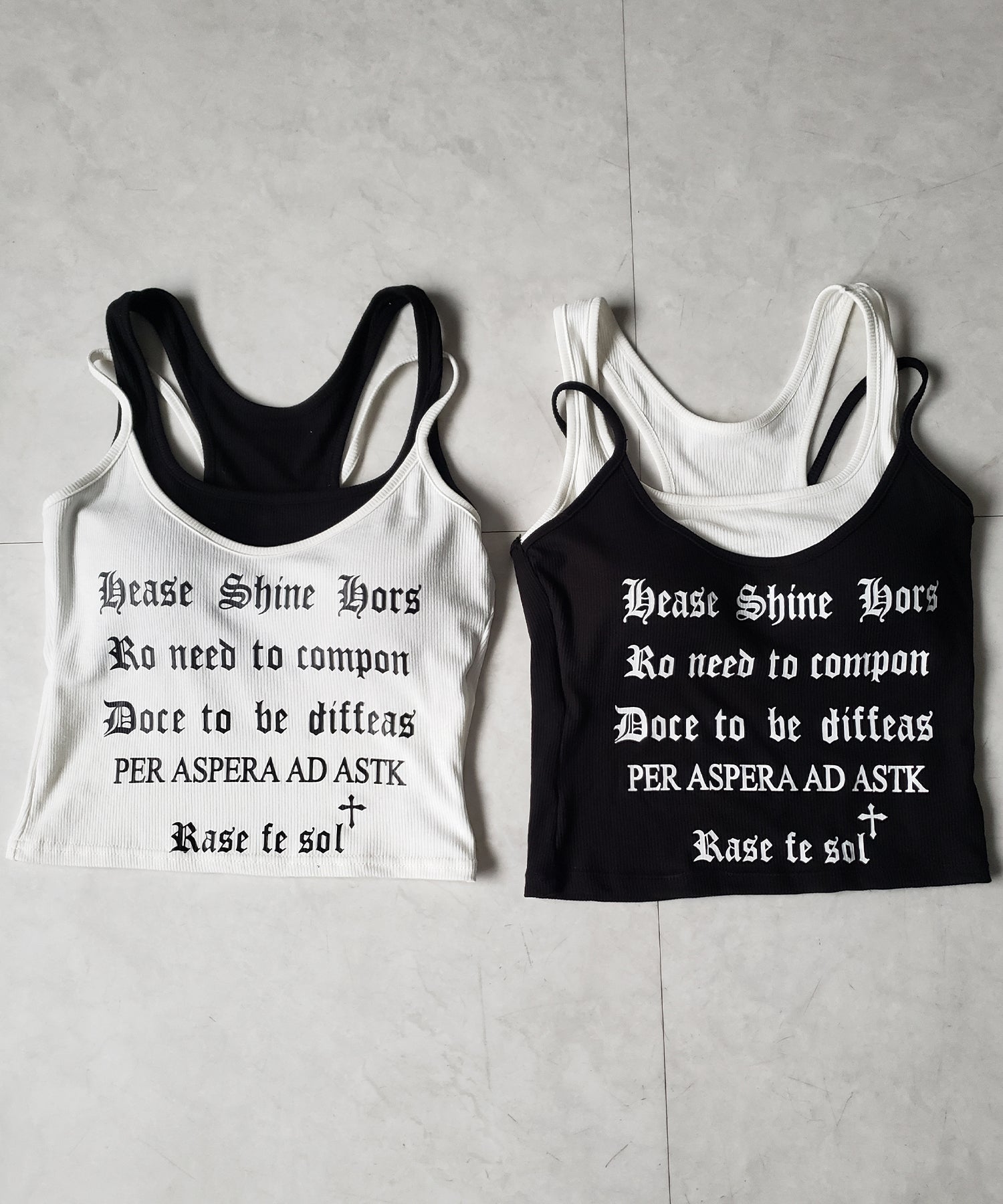 【 ２color 】グランジロゴレイヤードキャミソールトップス ／ grunge logo layered camisole tops