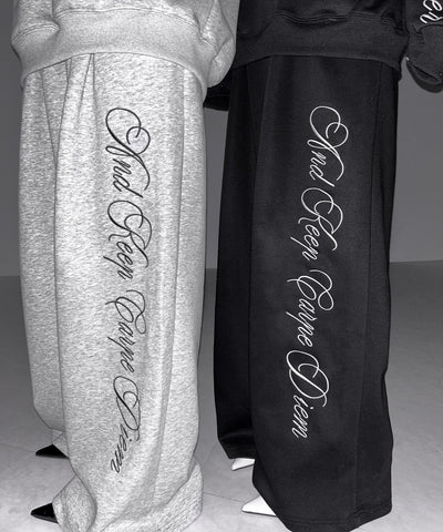 レタリングロゴ刺繍ワイドスウェットパンツ ／ lettering logo embroidery wide sweatpants
