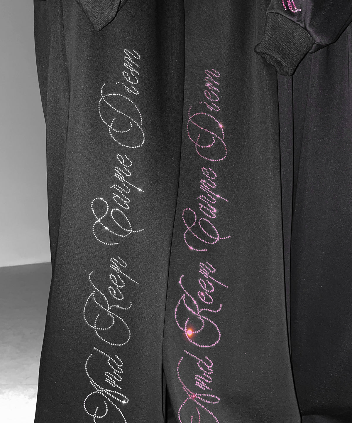 【 セットアップ可能 】ラインストーンロゴワイドスウェットパンツ ／ Rhine stone logo wide sweatpants