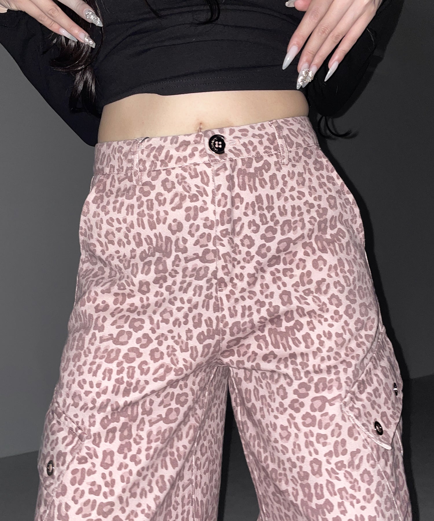 ヴィンテージライクピンクレオパードバレルカーゴパンツ ／ vintage like pink leopard barrel cargo pants