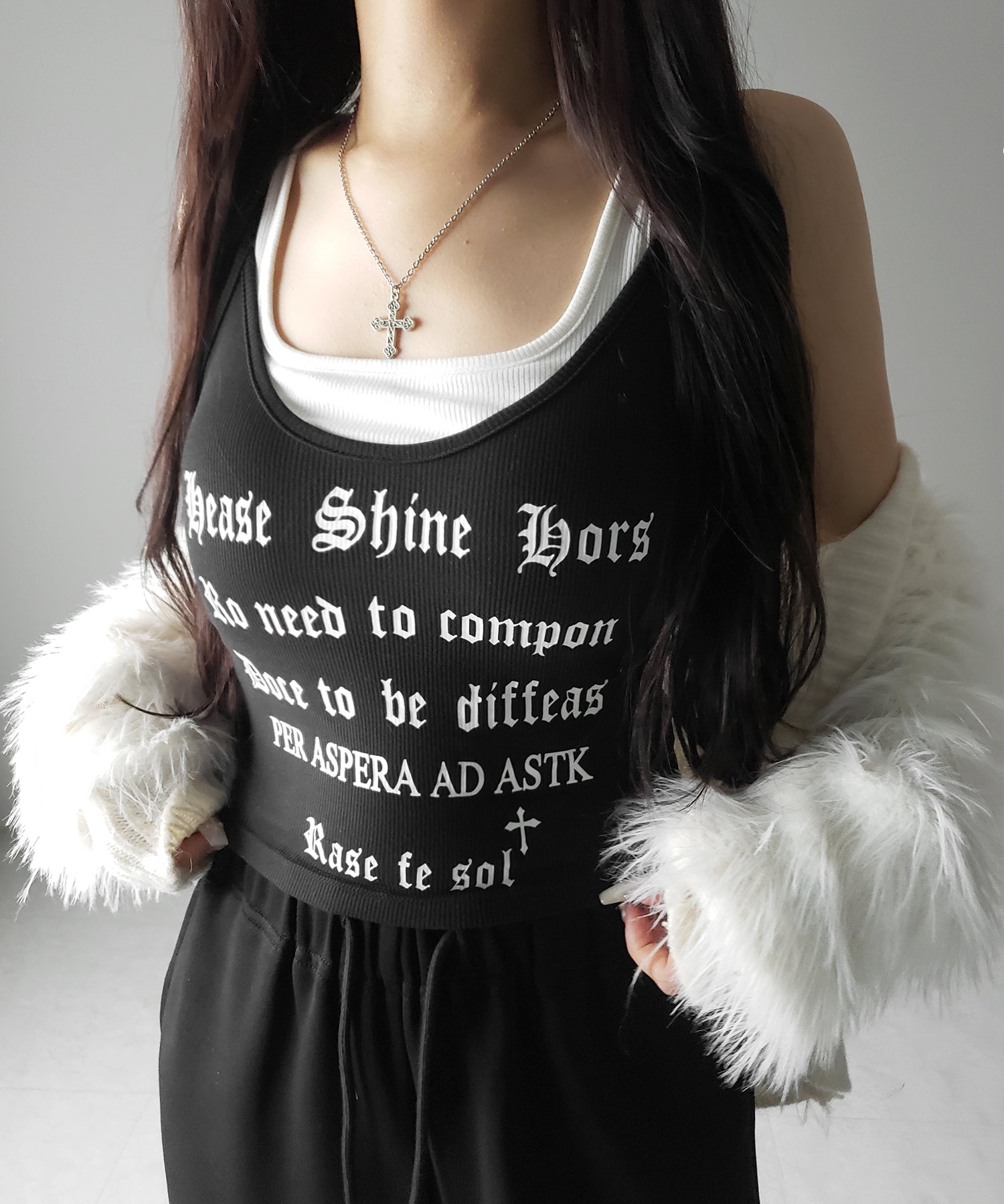 【 ２color 】グランジロゴレイヤードキャミソールトップス ／ grunge logo layered camisole tops