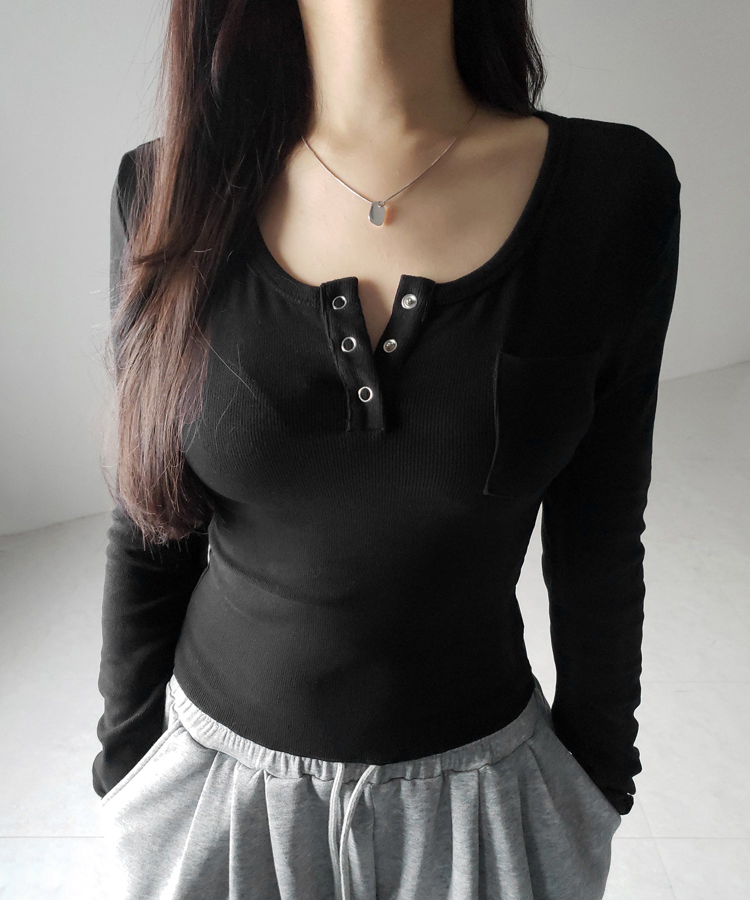 裏起毛ヘンリーネックスリムトップス ／ urakimo henry neck slim tops