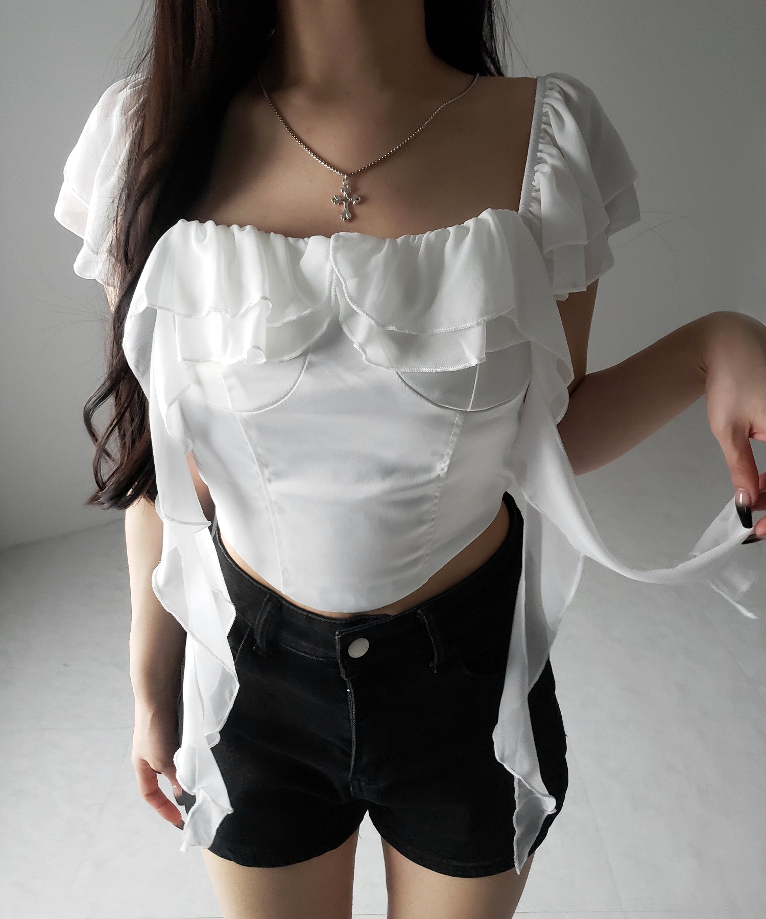 【 ２color ／ ２WAY 】シアーフリルコルセットサテンショートブラウス ／ sheer frill corset satin short blouse