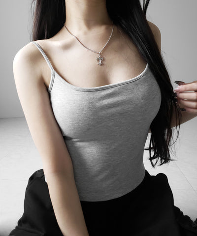 【 カップ付き 】スクエアネックストラップスリムキャミソール ／ square neck strap slim camisole