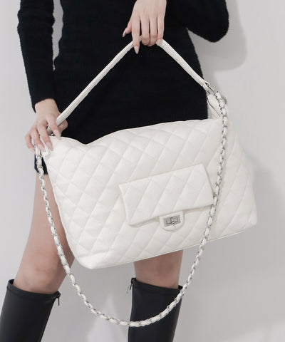 【 ショルダーストラップ付き２WAY 】キルティングスクエアトートショルダーバッグ / quilted square tote shoulder bag