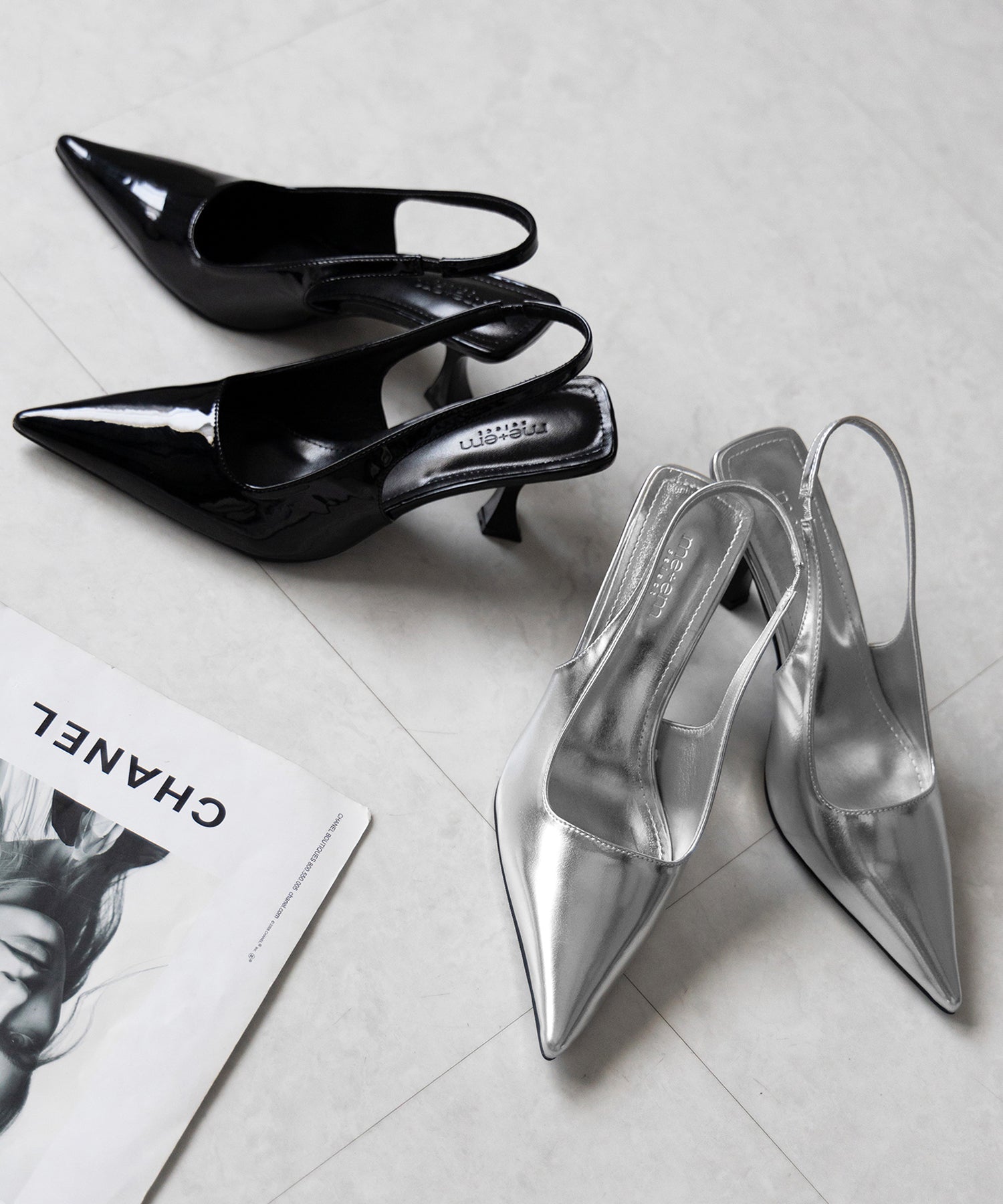 【 ２color 】ポインテッドトゥチャンキーヒールメタリックミュール ／ pointed toe chunky heel metallic mules