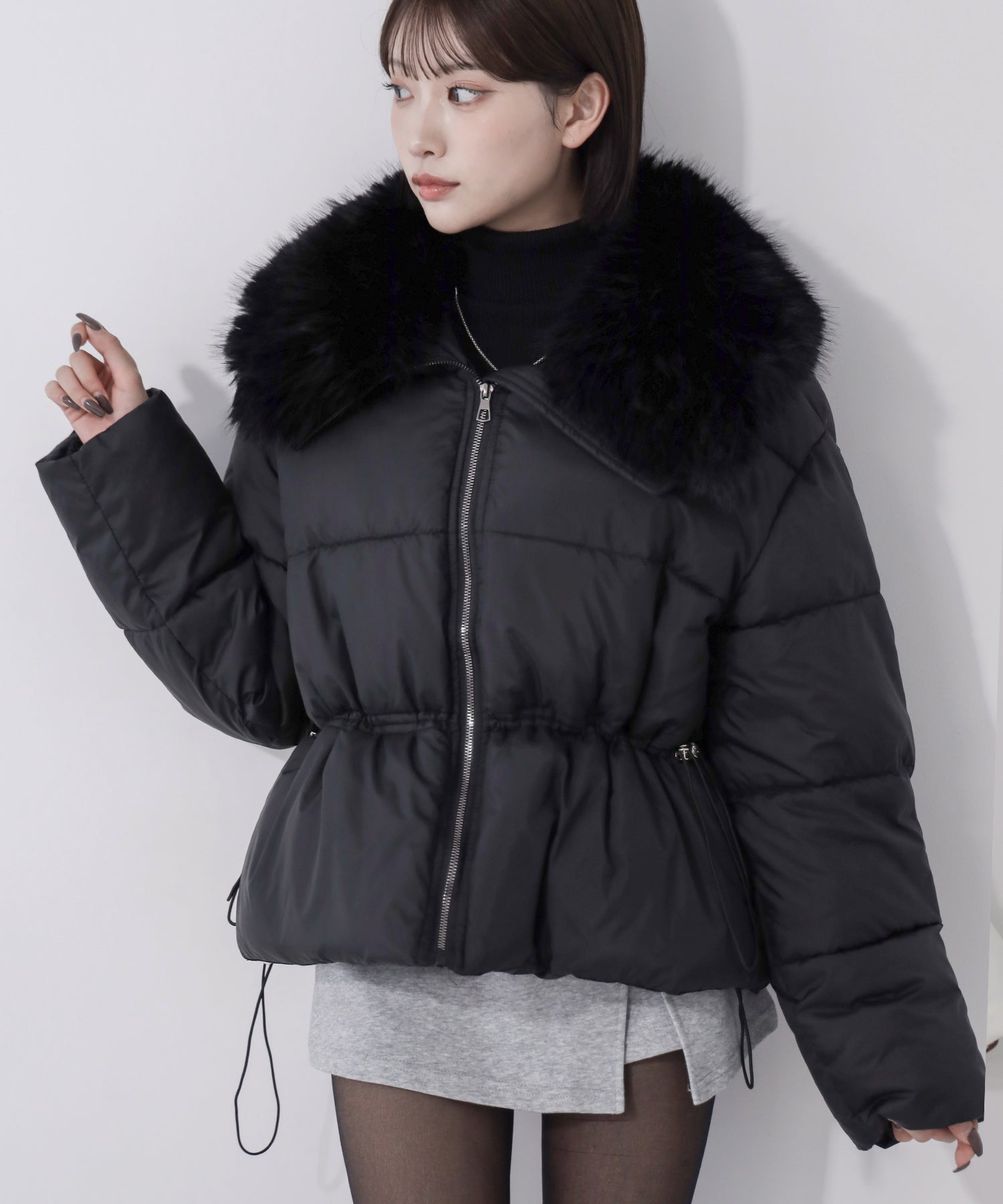 ファーカラーウエストマークミディダウンジャケット ／ fur collar waist-mark midi down jacket