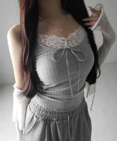【 ３color ／ カップ付き 】フロントリボンレースドッキングキャミソール ／front ribbon lace docking camisole