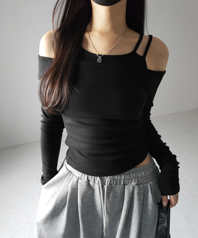 【 ２color 】レイヤードダブルストラップオフショルトップス ／ layerd double strap off shoulder tops