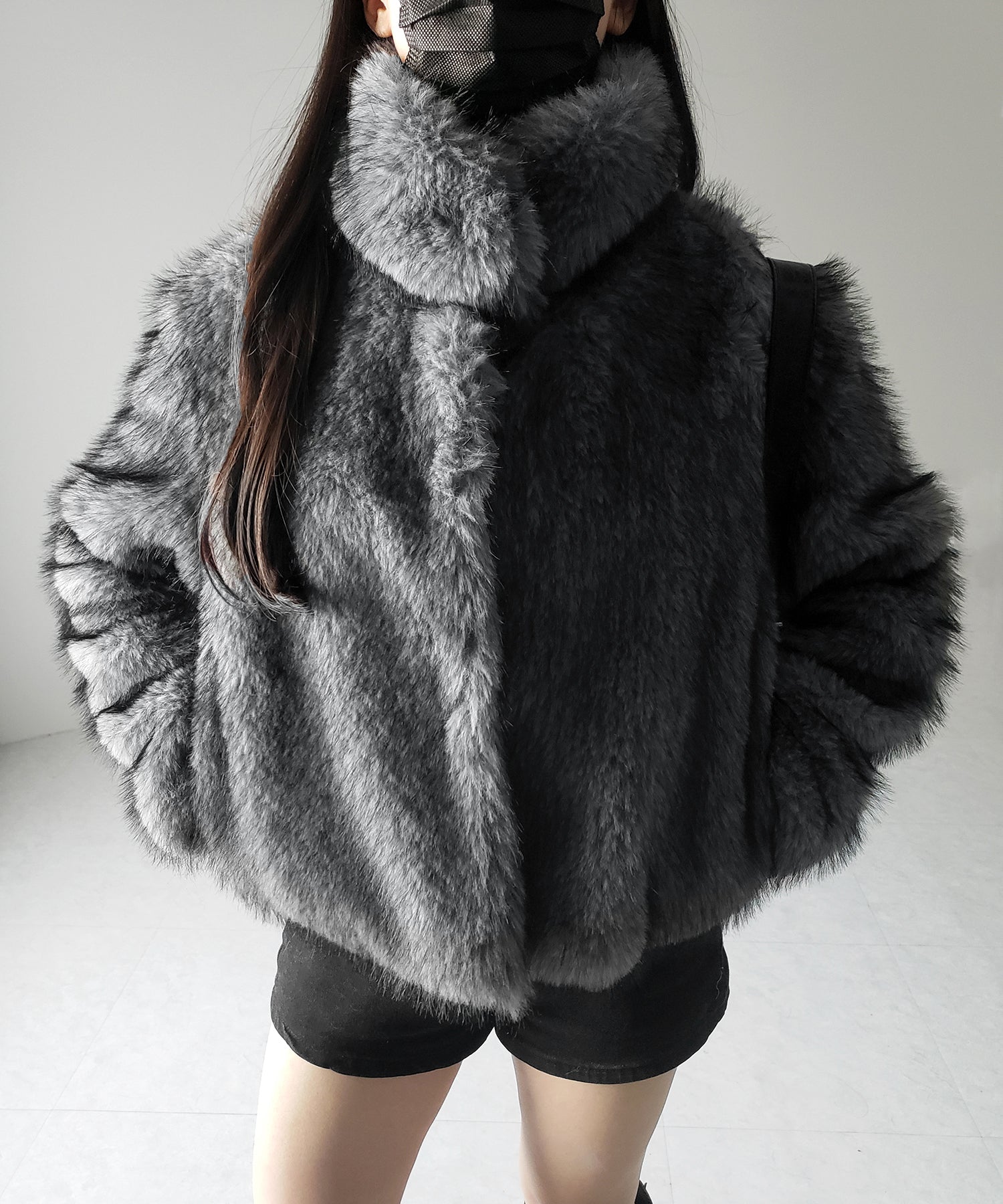 スタンドカラーミックスファーショートコート ／ stand-collar mix fur short coat