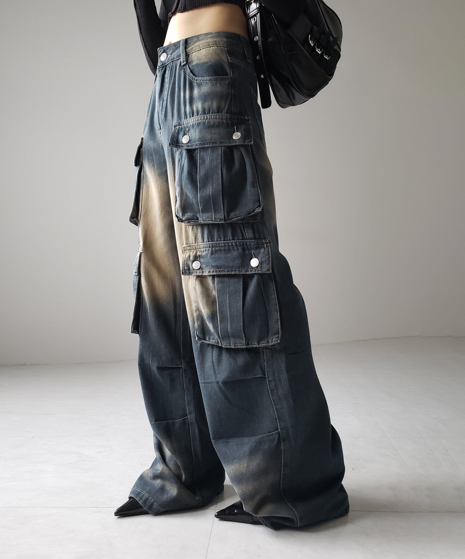 【 ３color ／４size 】オーバーダイグラデーションヴィンテージワイドカーゴデニム ／ overdyed gradation vintage wide cargo denim
