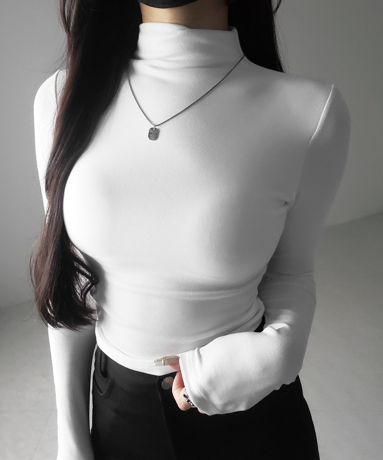 【 カップ付き ／ 裏起毛 】プチハイネックシャーリングショートカットソートップス