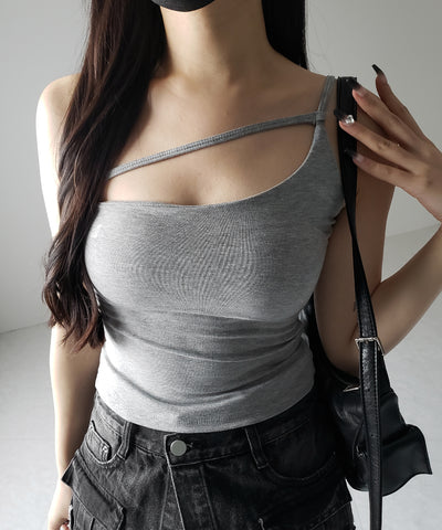 【 ３color ／ カップ付 】ラインストラップワンショルキャミソール ／ line strap one shoulder camisole