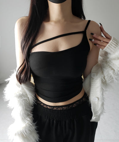 【 ３color ／ カップ付 】ラインストラップワンショルキャミソール ／ line strap one shoulder camisole