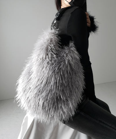 【 ショルダーストラップ付き２WAY 】バイカラーシャギーファーショルダーバッグ ／ bicolor shaggy fur shoulder bag