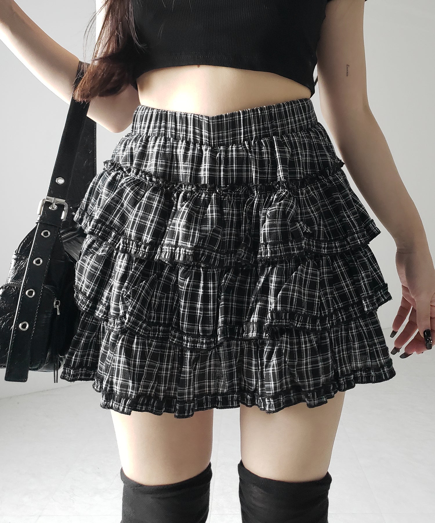 【 インナーパンツ裏地付 】ティアードフリルチェックミニスカート ／ tiered frill check mini skirt