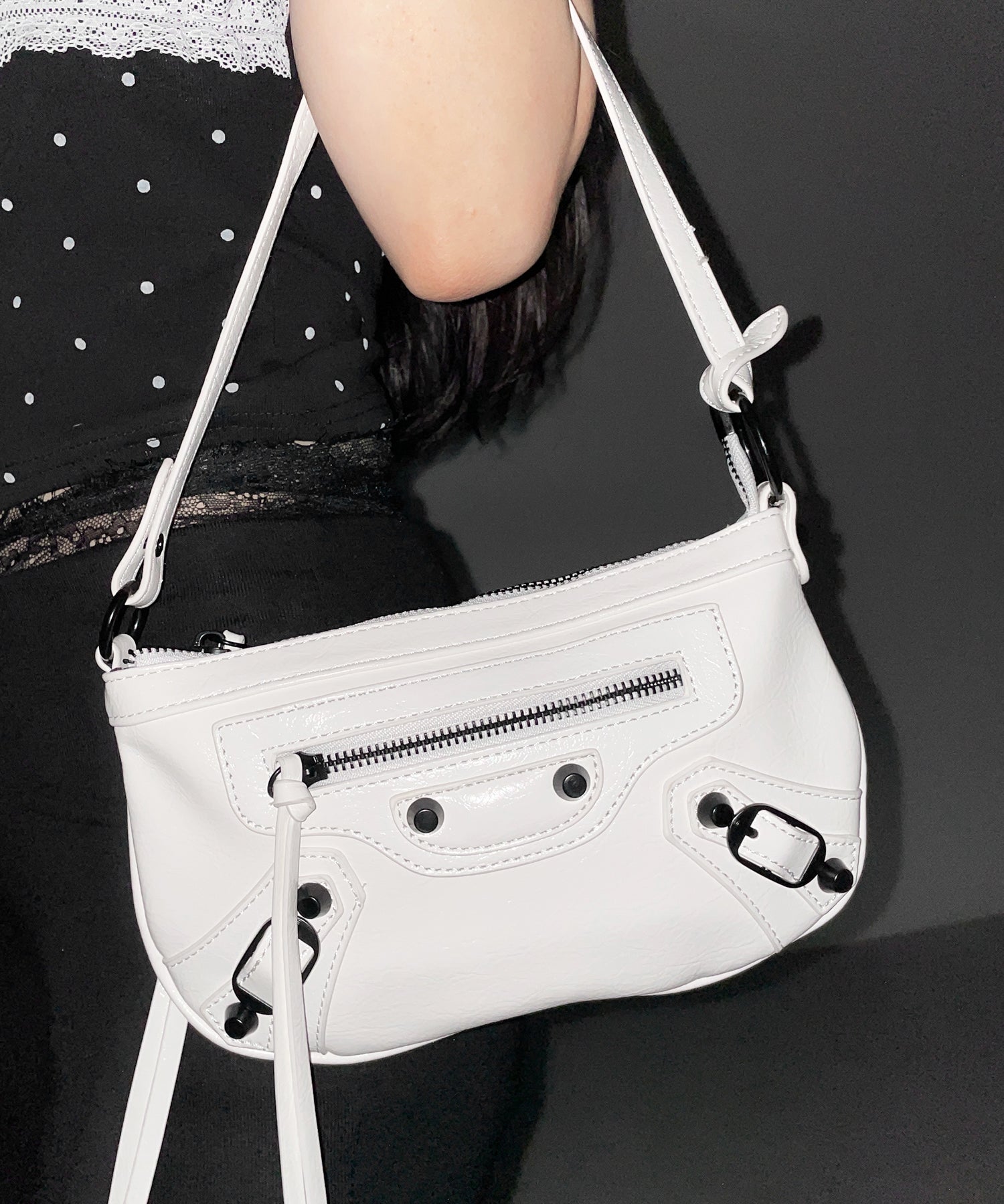 【 ショルダーストラップ付き２WAY 】ヴィンテージライクグランジミニハンドバッグ／ vintage like grunge mini hand bag