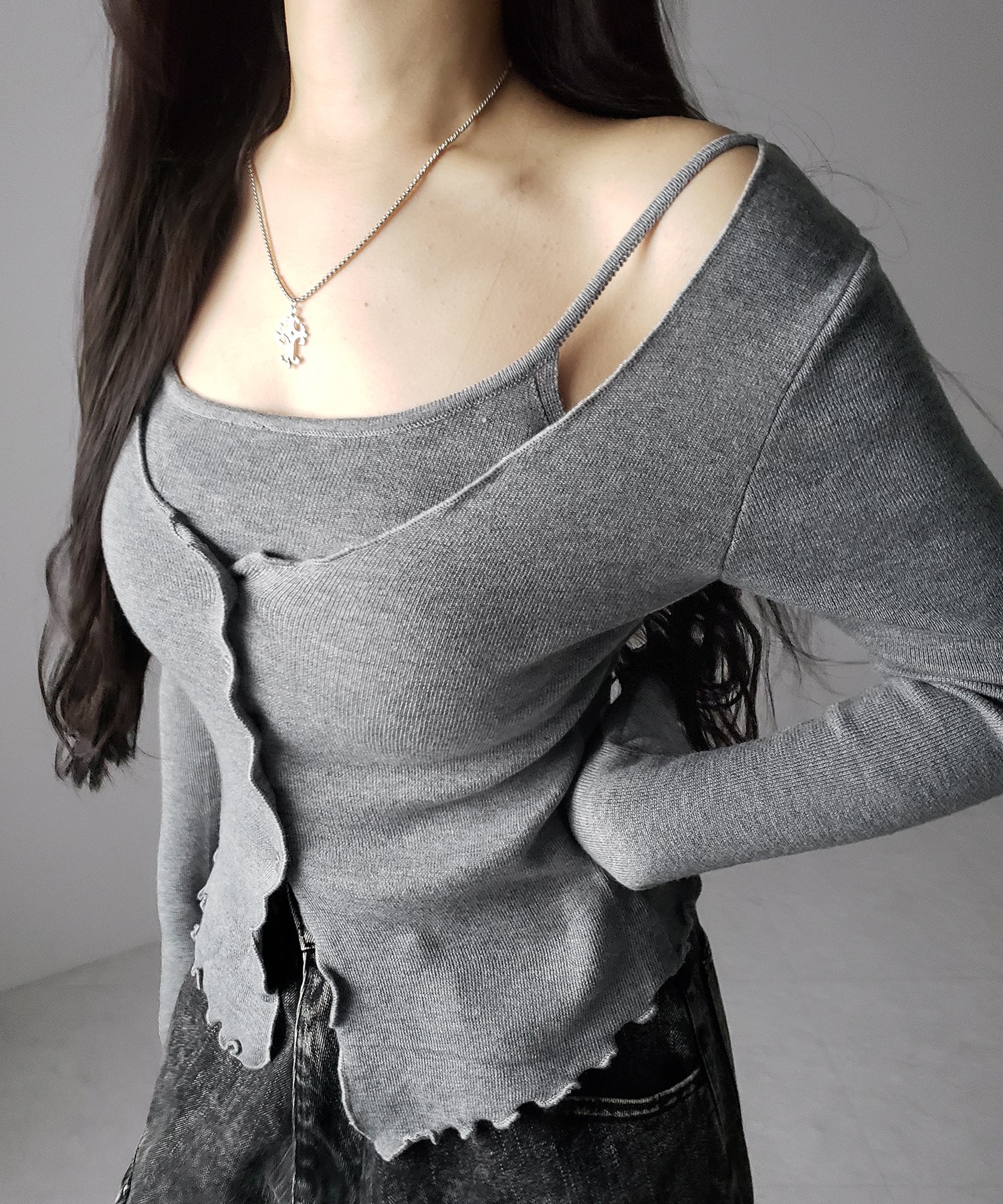 レイヤード風メロースリムニットカーディガン ／ layered mellow slim knit cardigan