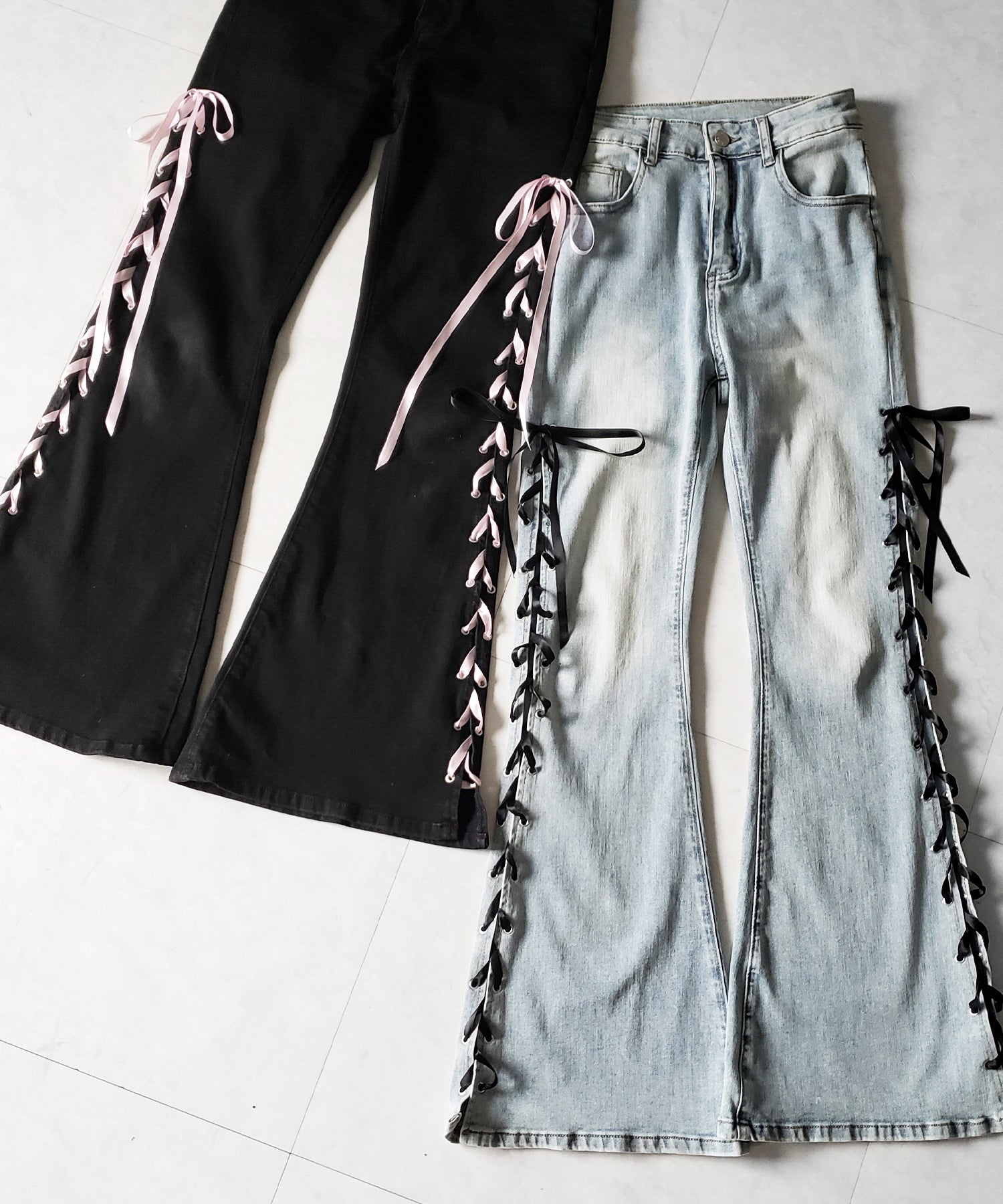 サテンリボンレースアップカットアウトストレッチフレアデニム ／ satin ribbon laceup cutout stretch flare denim