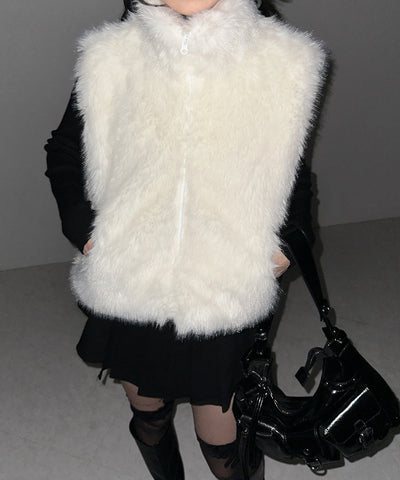 【 ポケット付 】スタンドネックジップアップフェイクファーベスト ／ stand neck zipup fake fur vest