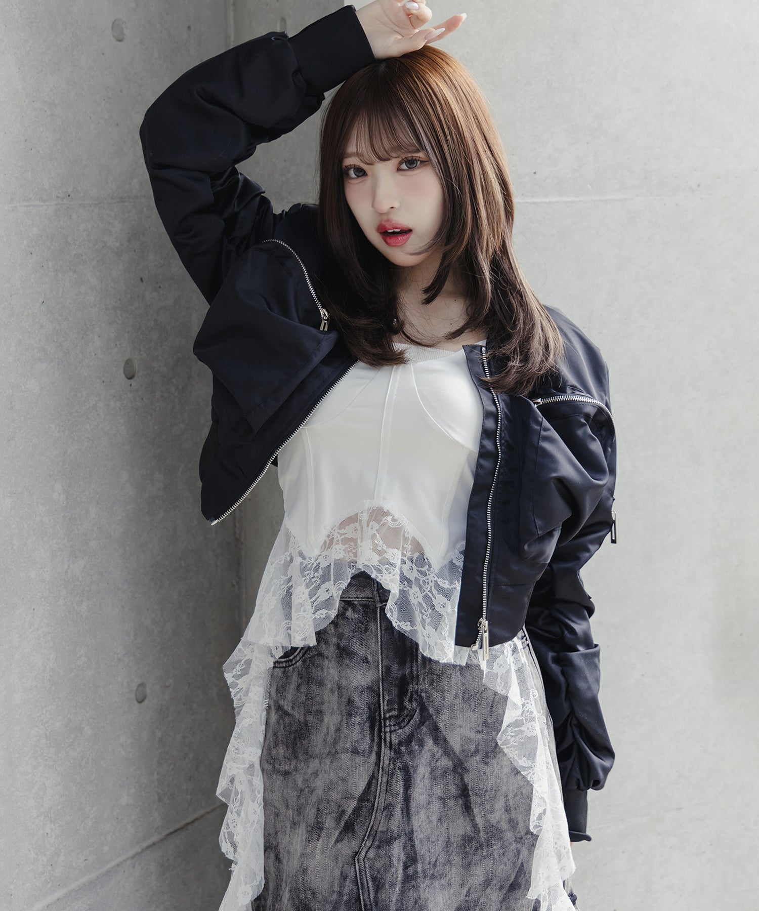 【 ２color 】レースフリルレイヤードビスチェキャミソール ／ lace frill layered bustier camisole