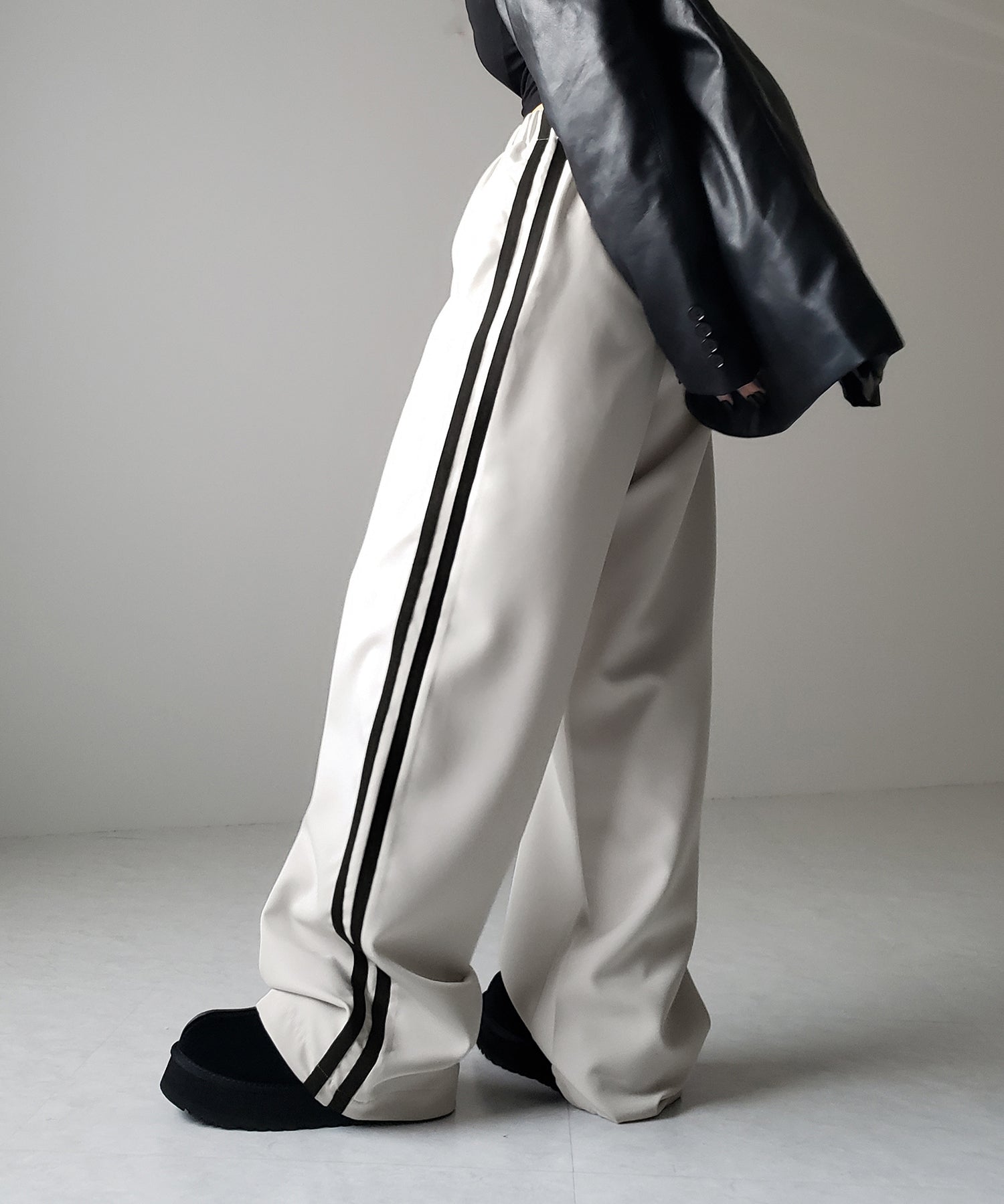 【 ３size／３color 】２WAYドロストサイドラインルーズトラックワイドパンツ