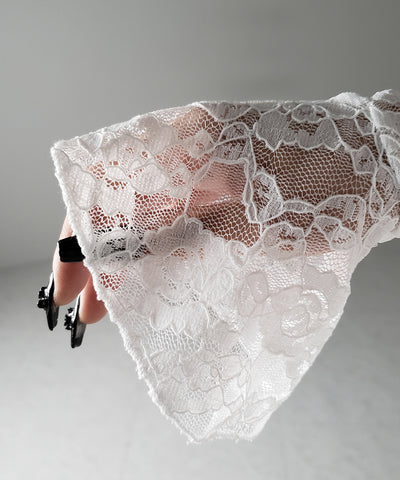 【 ２color ／２WAY 】フロントリボンオフショルスリムレーストップス ／ front ribbon off-shoulder slim lace tops