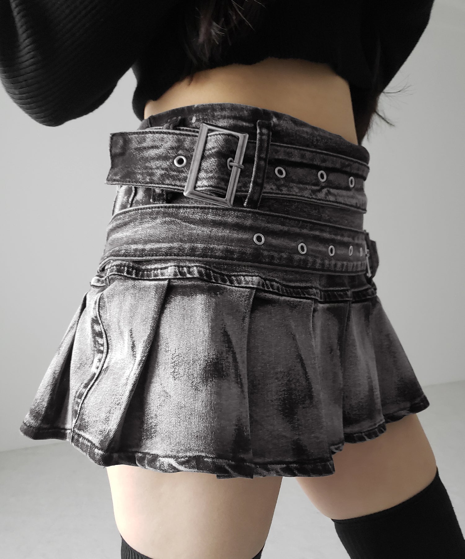 【 インパン裏地付 】ダブルベルトヴィンテージデニムプリーツミニスカート ／ double belt vintage denim pleats mini skirt