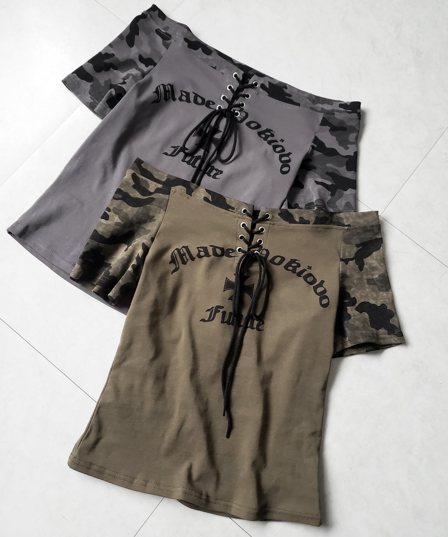 半袖ヴィンテージカモフラロゴオフショルTシャツ ／ short sleeve vintage camouflage logo off-shoulderT-shirt