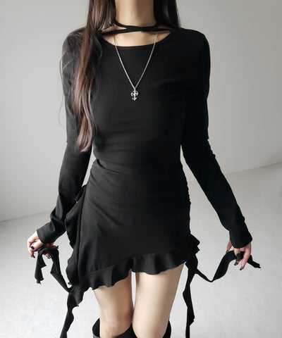 【 ３color 】クロスチョーカーアシンメトリーラッフルフリルトップス ／ cross choker asymmetry ruffle frill tops