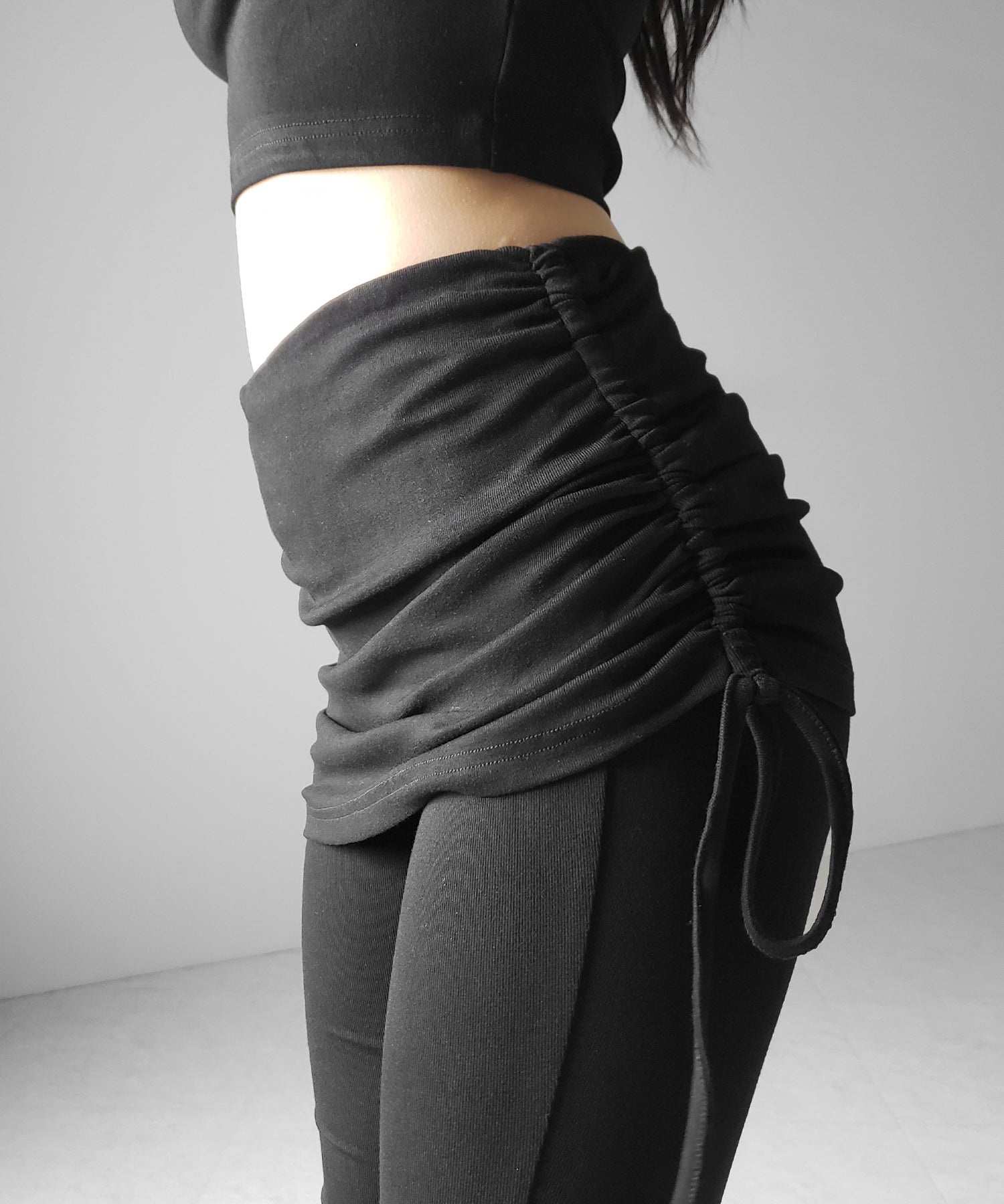 【 ワンホンセットアップ 】スクエアショートＴシャツ＋サイドシャーリングフレアパンツ ＳＥＴ ／ 【 SETUP 】square neck short T-shirts + side shirring flare pants